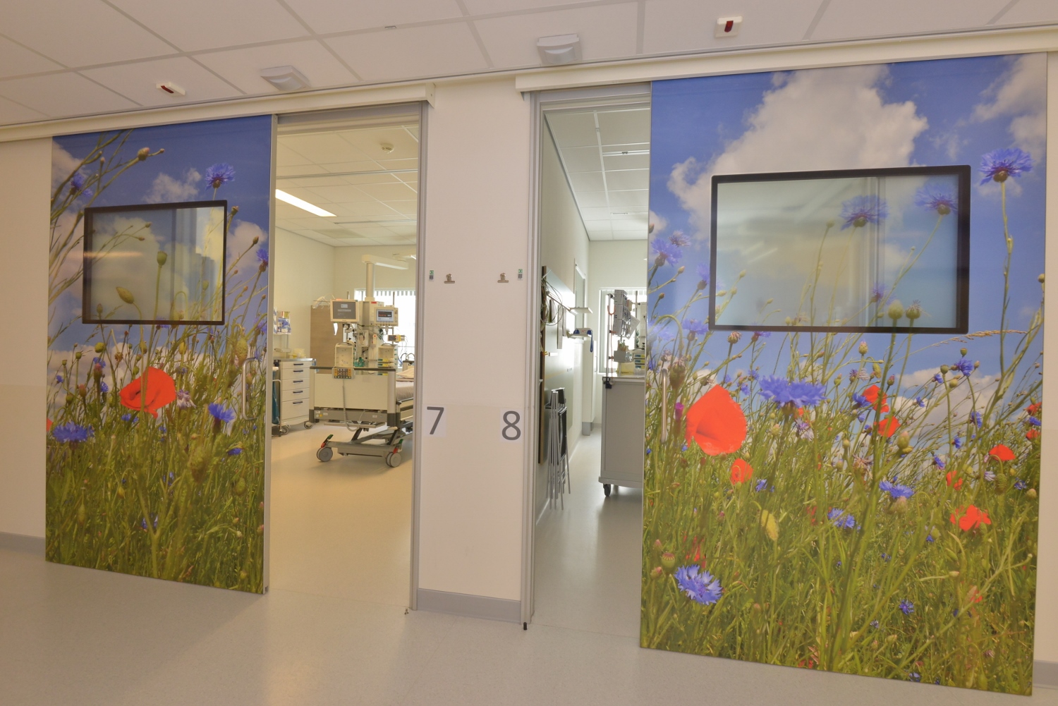 natuurfoto''s op deuren van intensive care